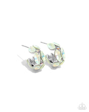 Load image into Gallery viewer, Dazzling Destiny - Green earrings
