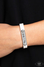 Load image into Gallery viewer, Love Life - White bracelet
