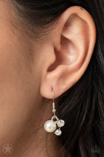 Load image into Gallery viewer, Toast To Perfection - White necklace