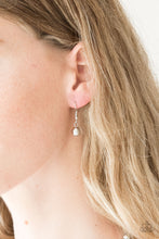 Load image into Gallery viewer, High-Stakes FAME - necklace