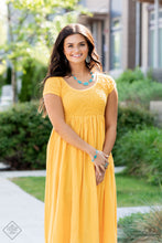 Load image into Gallery viewer, Simply Santa Fe - Complete Trend Blend August fashion fix