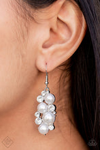 Load image into Gallery viewer, Fiercely 5th Avenue - Complete Trend Blend October fashion fix