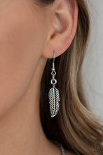 Load image into Gallery viewer, Desert Devotion - Red necklace