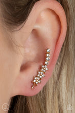 Load image into Gallery viewer, Flowery Finale - Gold earrings