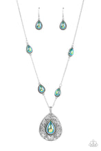 Load image into Gallery viewer, Magical Masquerade - Green necklace