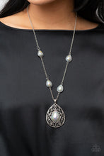 Load image into Gallery viewer, Magical Masquerade - Silver necklace