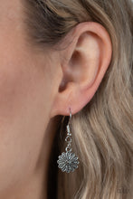 Load image into Gallery viewer, Marigold Meadows - Pink necklace