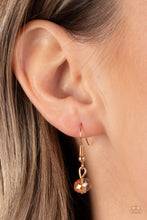 Load image into Gallery viewer, Swinging Shimmer - Gold necklace