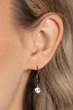 Load image into Gallery viewer, Center of My Universe - Black necklace