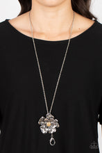 Load image into Gallery viewer, Homegrown Glamour - Silver necklace