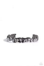 Load image into Gallery viewer, Enticingly Icy - Black bracelet