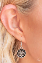 Load image into Gallery viewer, Western Zen - Blue necklace