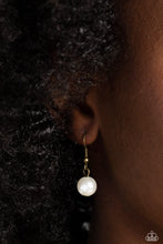 Load image into Gallery viewer, Glinting Goddess - Brass necklace