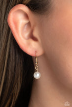 Load image into Gallery viewer, Upper Class - Gold necklace