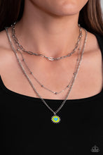 Load image into Gallery viewer, Burning Love - Green necklace