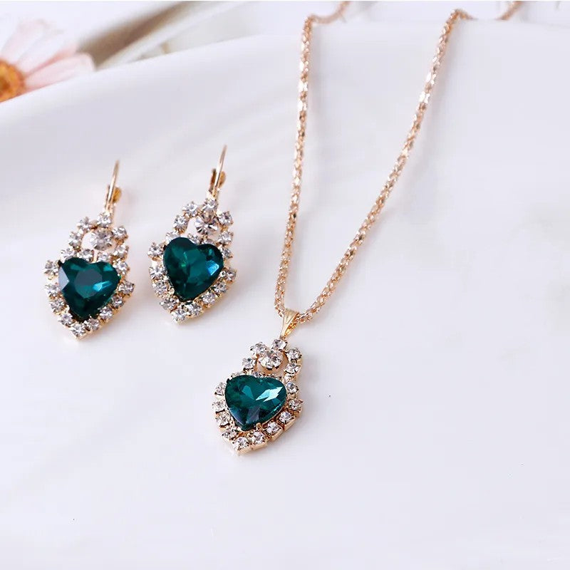Gold Rhinestone Jewelry Set Green Heart Boutique NL