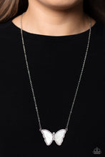 Load image into Gallery viewer, SHELL-bound - White

Necklace
