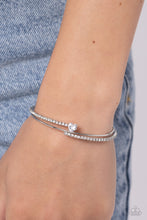 Load image into Gallery viewer, Sensational Sweetheart - White bracelet

