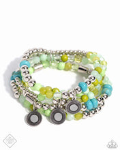 Load image into Gallery viewer, Poignant Pairing - Green bracelet
