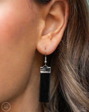 Load image into Gallery viewer, Very Viscountess - Black choker necklaces
