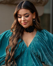 Load image into Gallery viewer, Very Viscountess - Black choker necklaces
