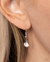 Load image into Gallery viewer, Dynamic Delicacy - Blue necklace
