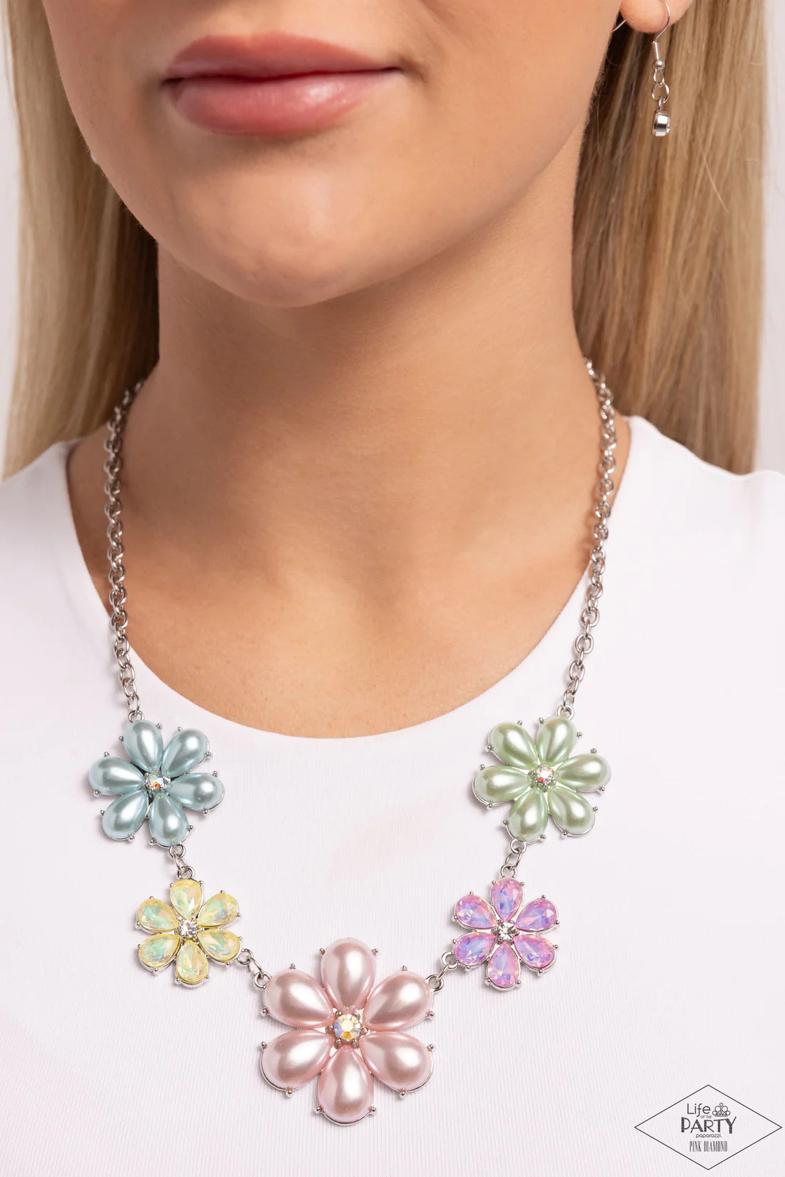 FIERCELY FLOWERING - MULTI - PEARL AND UV GEM FLOWER PI SHORT NECKLACE - PINK DIAMOND EXCLUSIVE