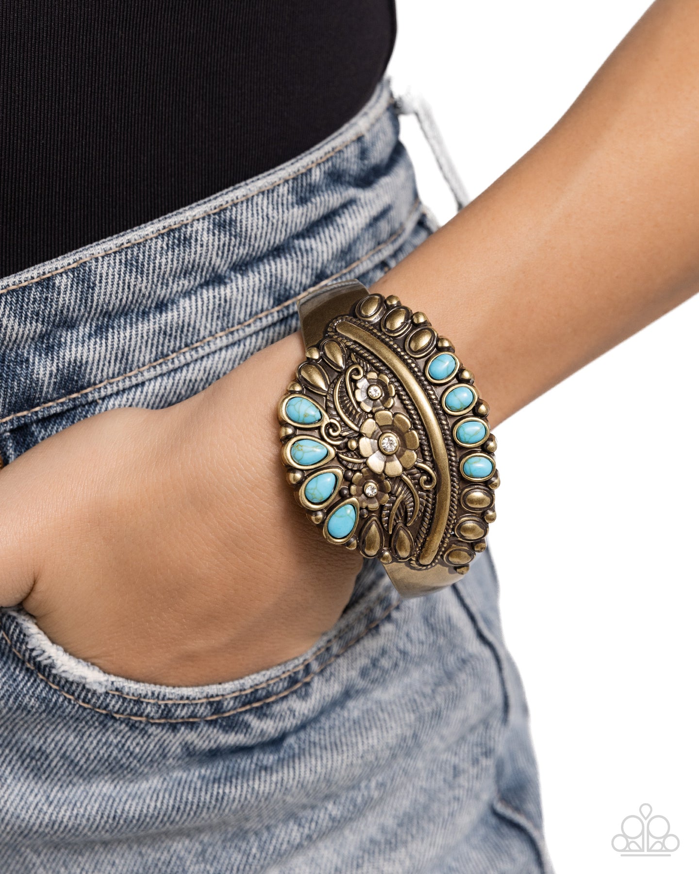 Artisan Age - Brass bracelet