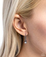 Load image into Gallery viewer, Musings Makeover - Black necklace
