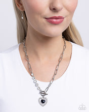 Load image into Gallery viewer, Soft-Hearted Style - Black necklace
