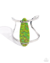 Load image into Gallery viewer, Spotted A Mile Away - Green bracelet
