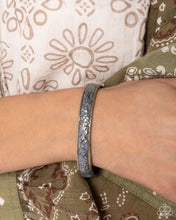 Load image into Gallery viewer, Vintage Value - Brass bracelet

