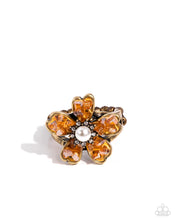 Load image into Gallery viewer, Chiseled Captain - Brass ring
