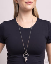 Load image into Gallery viewer, Dreaming of the Sea - Blue necklace
