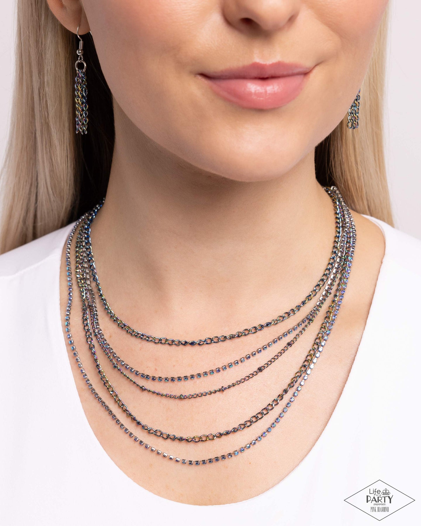 Dangerously Demure - Multi necklace