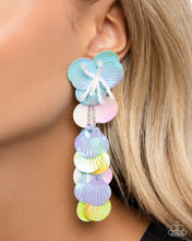 Load image into Gallery viewer, Under the Waves - Blue earrings
