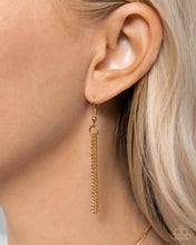 Load image into Gallery viewer, Read My Lips! - Pink necklace
