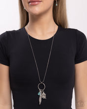 Load image into Gallery viewer, Mermaid Madrigal - Green necklace
