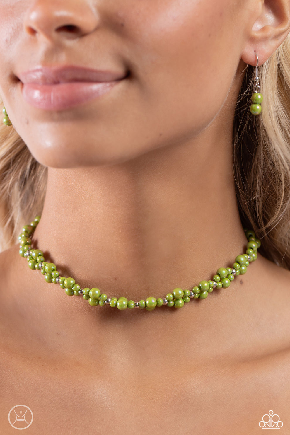Dreamy Duchess - green -  necklace