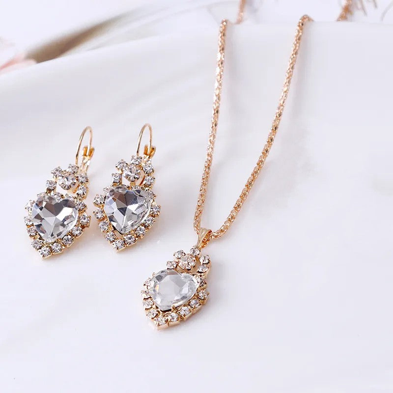Gold Rhinestone Jewelry Set White Heart Boutique NL