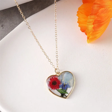 Load image into Gallery viewer, Flower Child Charm - Boutique NL
