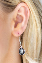 Load image into Gallery viewer, Classy Classicist - Silver necklace
