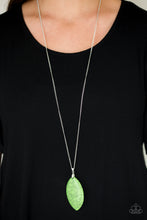 Load image into Gallery viewer, Santa Fe Simplicity - Green necklace

