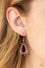 Load image into Gallery viewer, Teardrop Envy - Copper necklace
