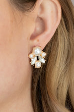 Load image into Gallery viewer, Royal Reverie - Gold earrings
