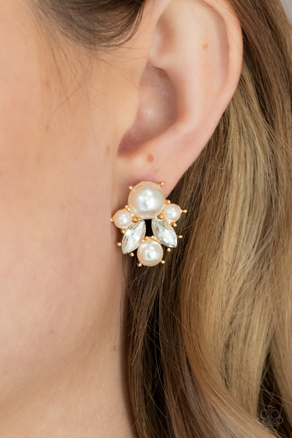 Royal Reverie - Gold earrings