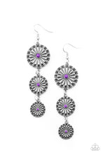 Load image into Gallery viewer, Festively Floral - Purple earring
