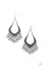 Load image into Gallery viewer, Sahara Fiesta - White earrings
