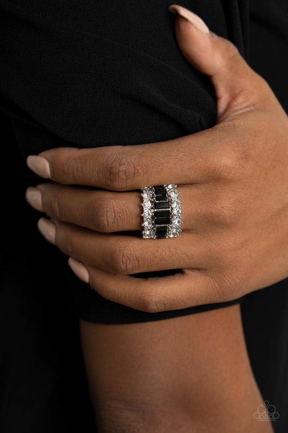 CACHE Value - Black ring