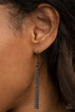 Load image into Gallery viewer, Metallic Merger - Black necklace
